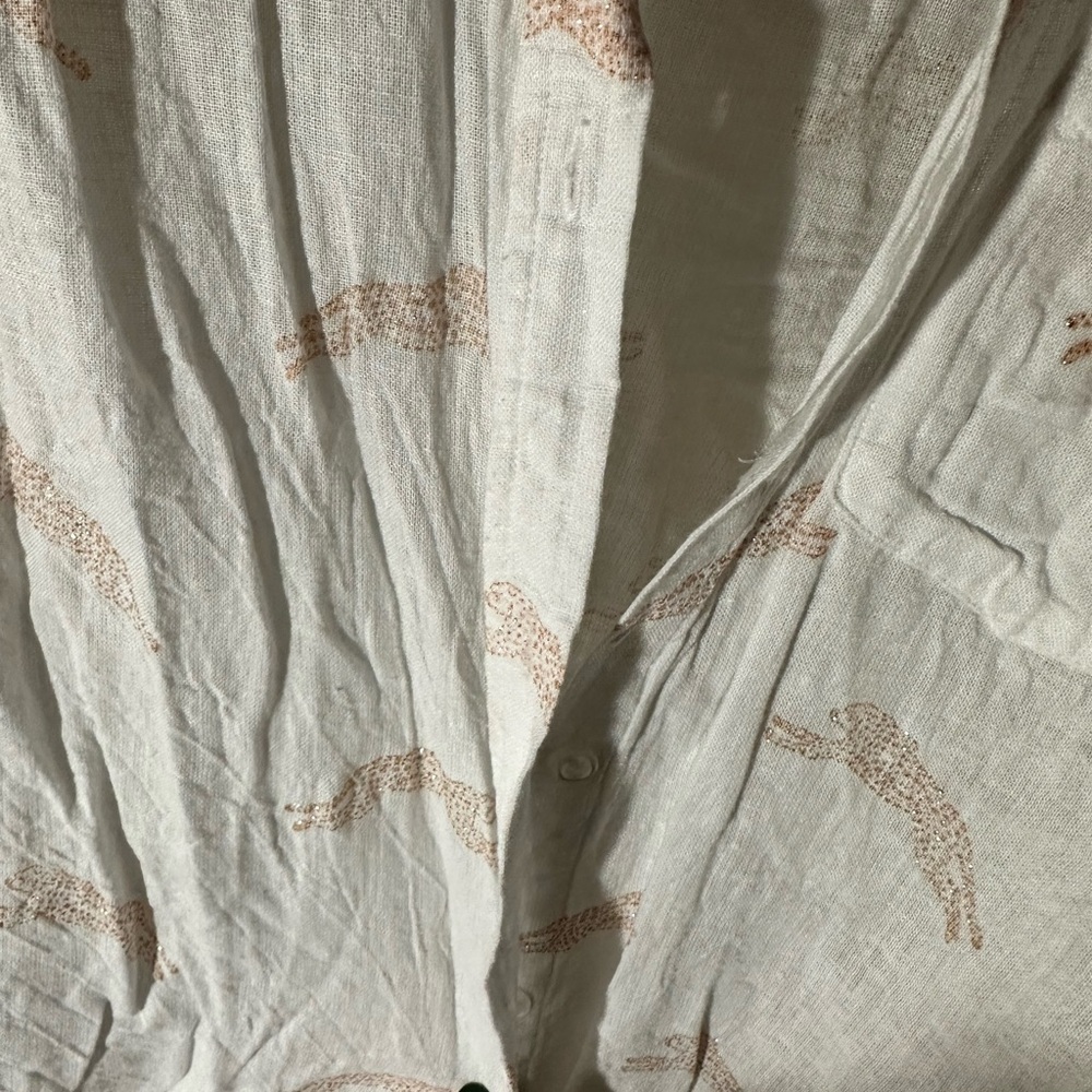 Rails Cream Button-Up Shirt with Subtle Pattern - Picture 5 of 5